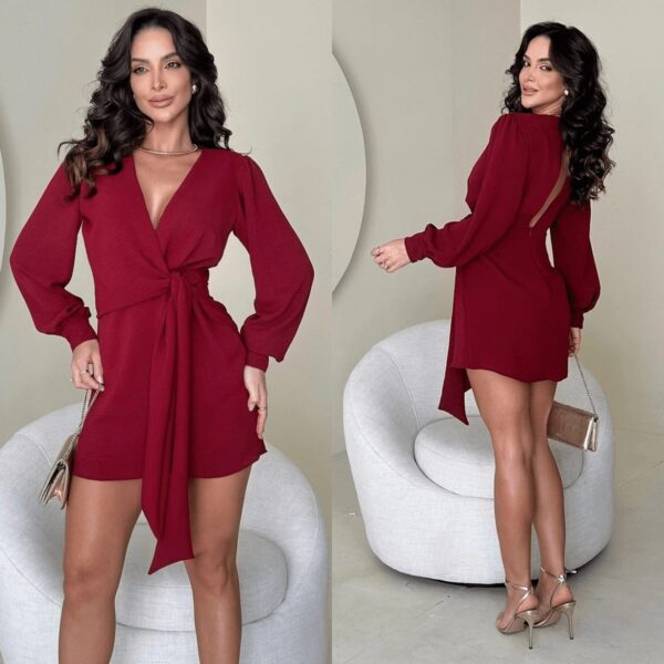 Vestido Feminino Curto com Gola V e Amarração na Frente em Tecido Duna Vermelho