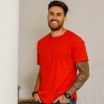 Camisa Básica Masculina Algodão Slim Fit Blusa Premium Lisa Vermelha