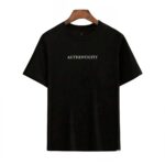 Camiseta masculina preta Authenticity da Concept Áurea em malha 100% algodão fio 30.1, ideal para looks casuais com conforto