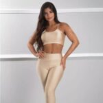 Conjunto Brilhoso Calça + Top Com Bojo Academia Fitness Bege