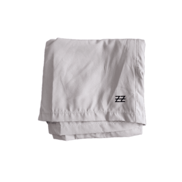 Bermuda Masculina Elastic Logo Bege Concept Áurea