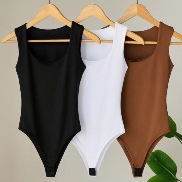 Body Femenino Decote Quadrado Alça Larga Regata Suplex