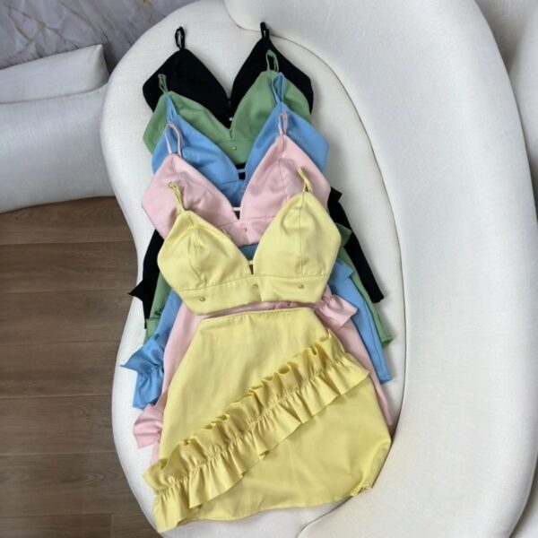 Mulher Vestindo Conjunto Feminino Alfaiataria Preto Lançamento