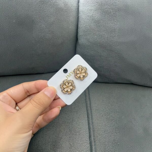 Brinco Dourado